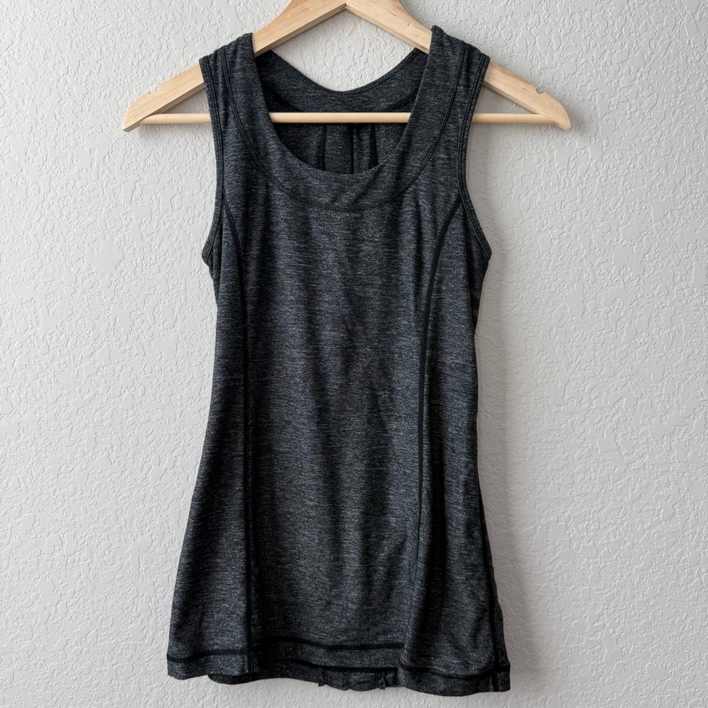 Lululemon‎ Charcoal Gray Ruffle Cool Sleeveless Tank Top